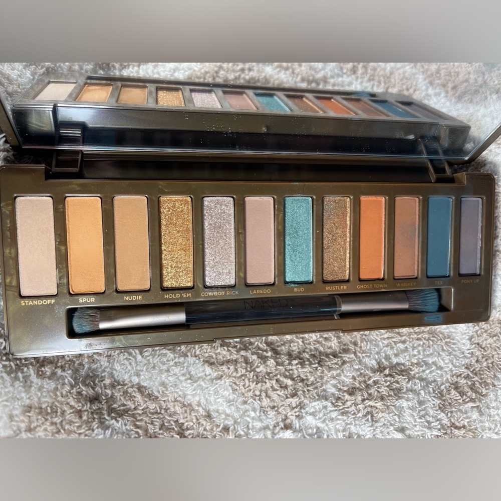 URBAN DECAY EYE PALETTE